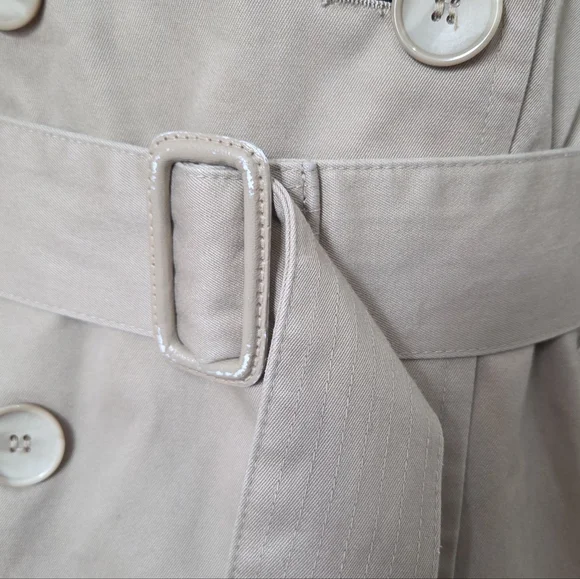 Vintage London Fog Trench Coat - Picture 3 of 6